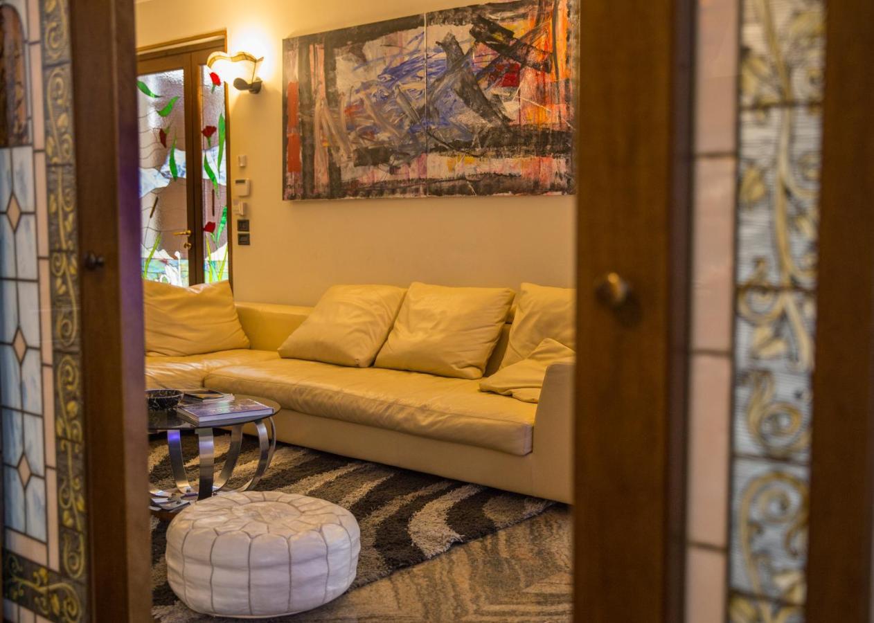 Villa Ivana Desenzano del Garda Buitenkant foto